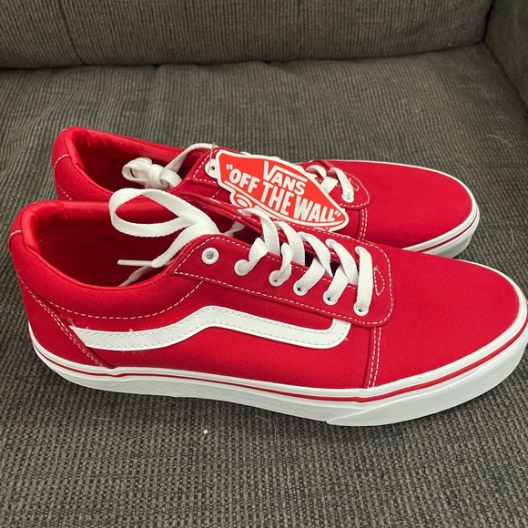Brand new red vans - Picture 2 of 5